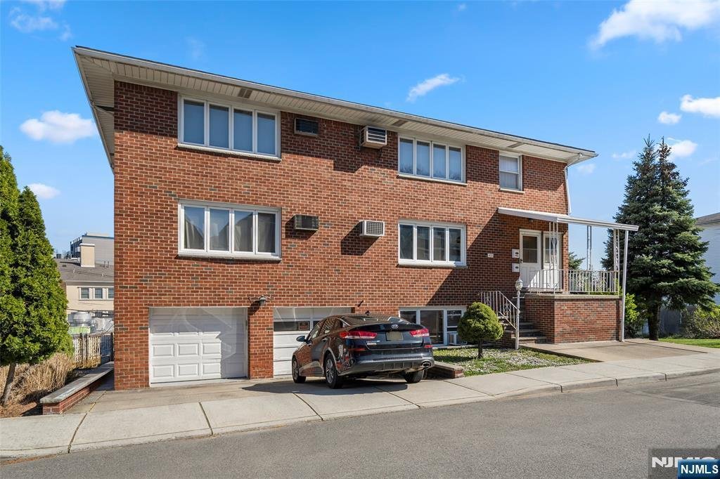 Apartment in Cliffside Park, New Jersey, United States 1 - 17702677