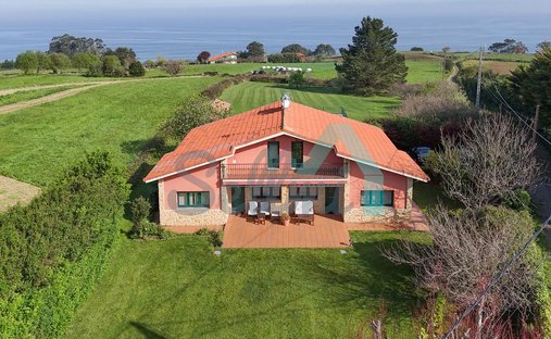 Villa en Villaviciosa, Principado de Asturias, España 1
