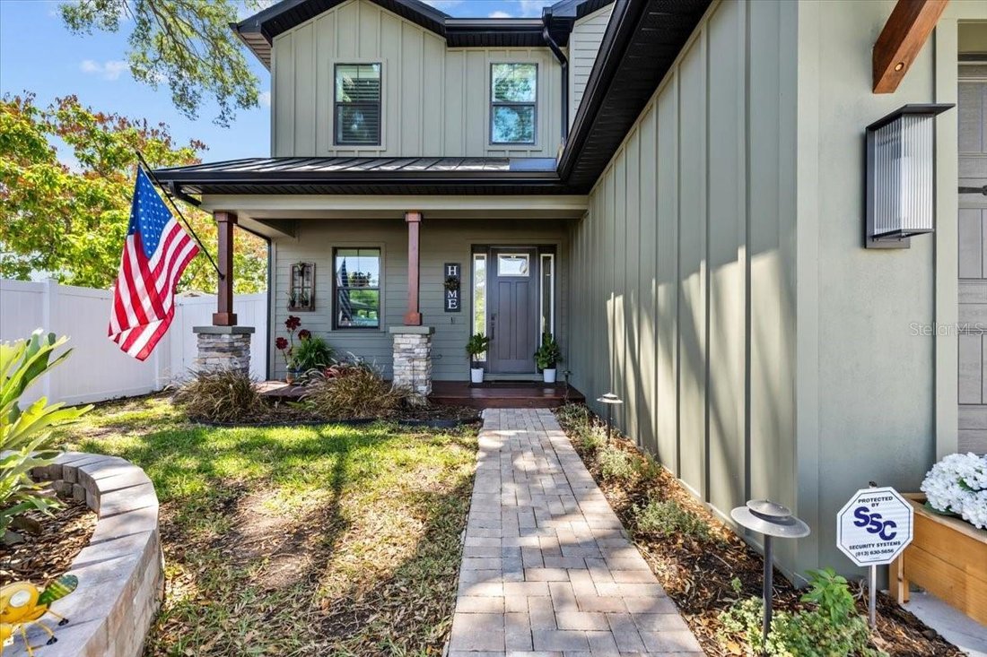 House in Tampa, Florida, United States 2 - 17710457