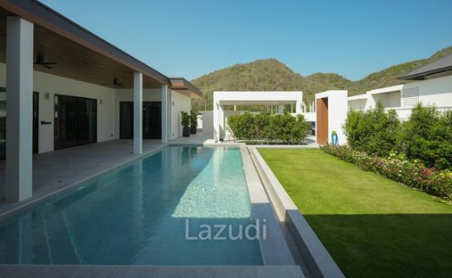 Villa in Thap Tai, Tanintharyi Region, Thailand 1