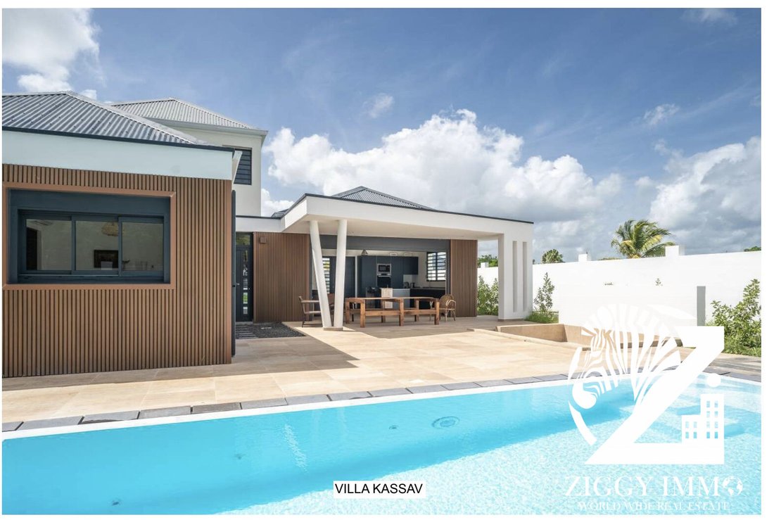 House in Port-Louis, Grande-Terre, Guadeloupe 1 - 17715536
