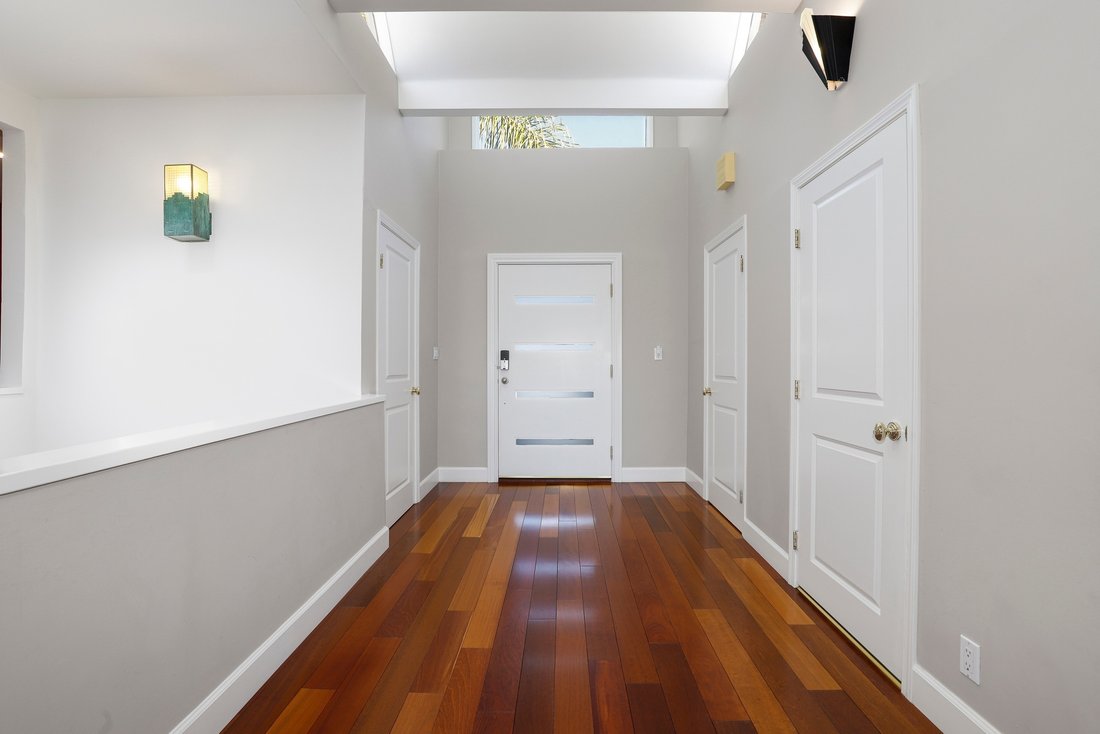 House in Los Angeles, California, United States 4 - 17703919