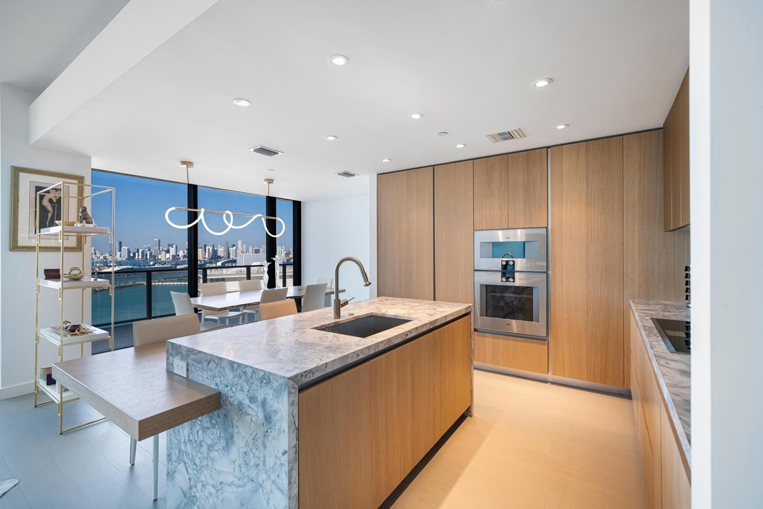 Condo in Miami Beach, Florida, United States 4 - 16710084