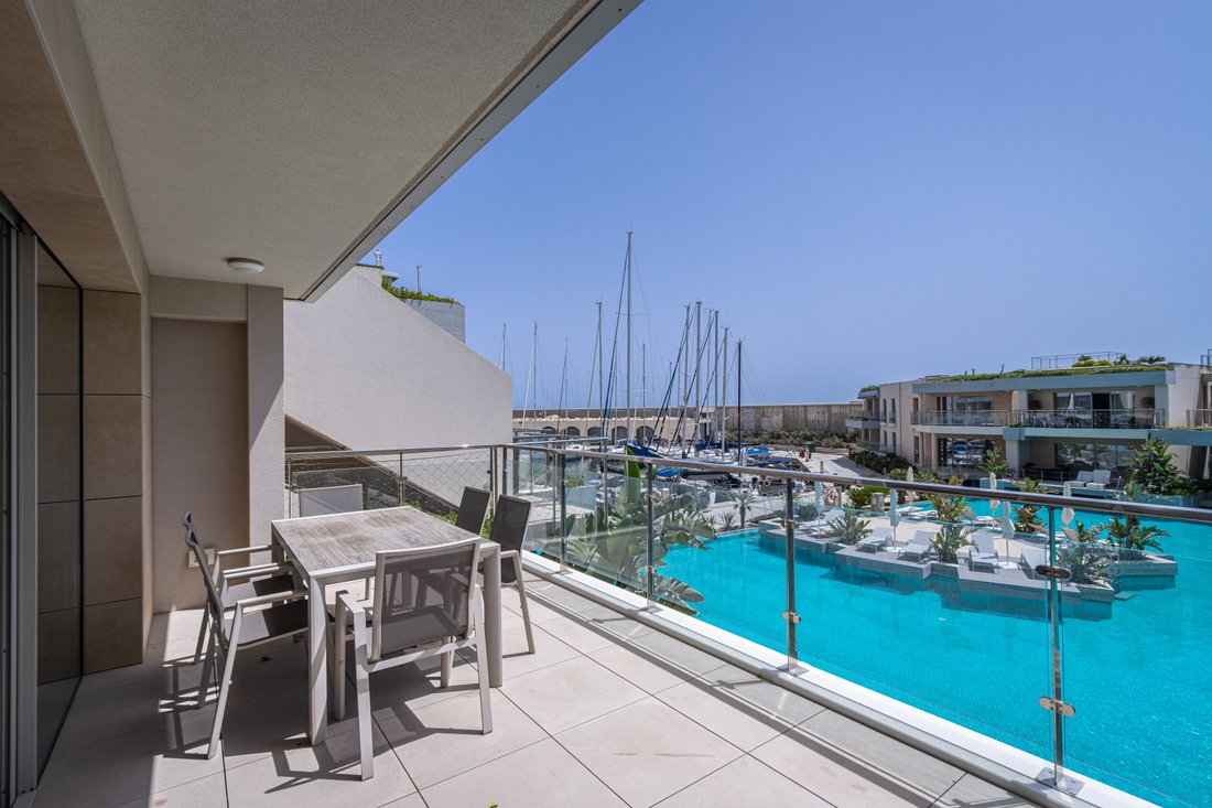 Apartment in Saint Julian's, Malta 2 - 17711400