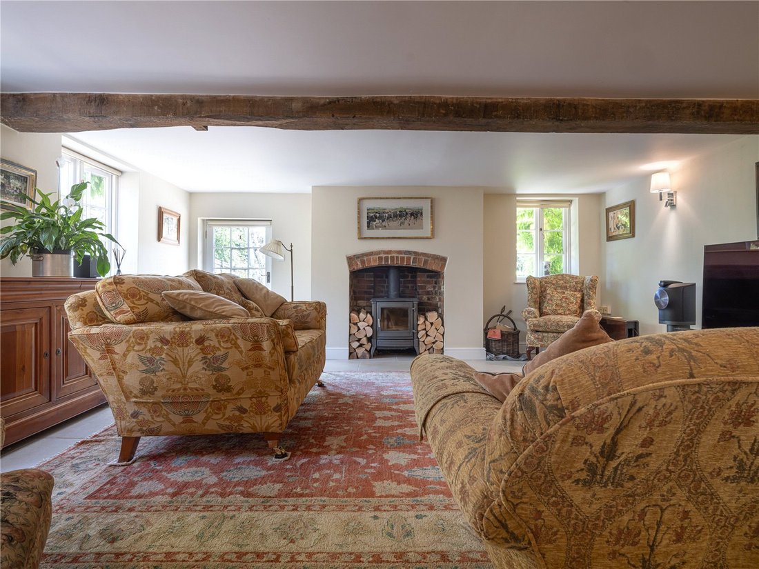 House in Marlborough, England 4 - 17710538