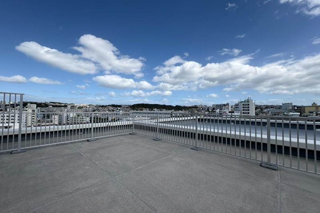 Condominio a Naha, Okinawa, Giappone 1 - 17718732