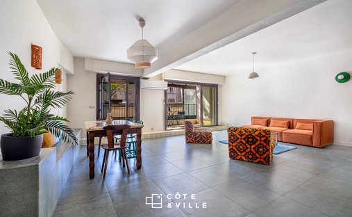 Apartment in Saint Lambert, 7e Arrondissement, Marseille 1