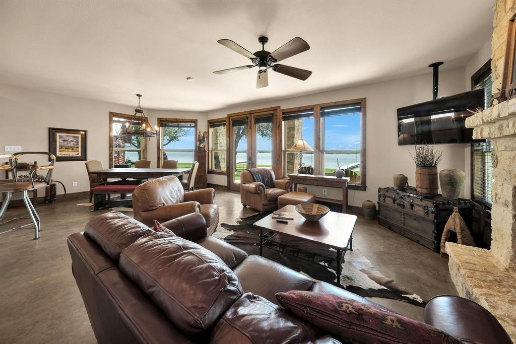 House in Graford, Texas, United States 3 - 17708415