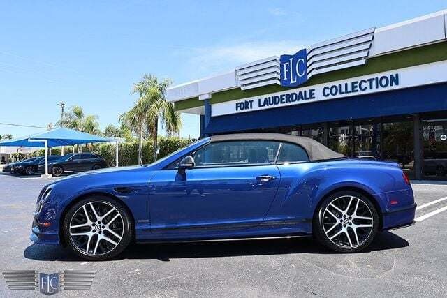 Cabriolet in Pompano Beach, FL, United States 3 - 17716130