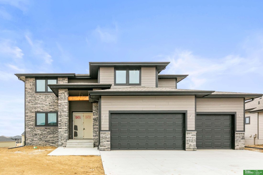 House in Papillion, Nebraska, United States 1 - 17356090