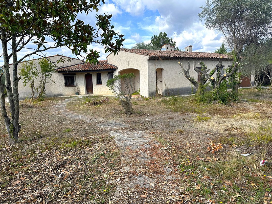 Villa in Montauroux, Provence-Alpes-Côte d'Azur, France 2 - 17339993