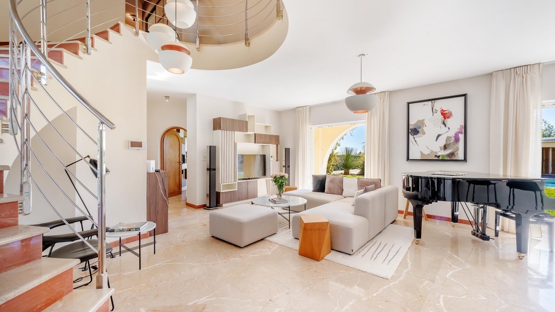 House in Grimaud, Provence-Alpes-Côte d'Azur, France 4 - 17708743