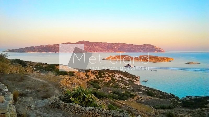 Land in Kimolos, Aegean, Greece 5 - 17704930