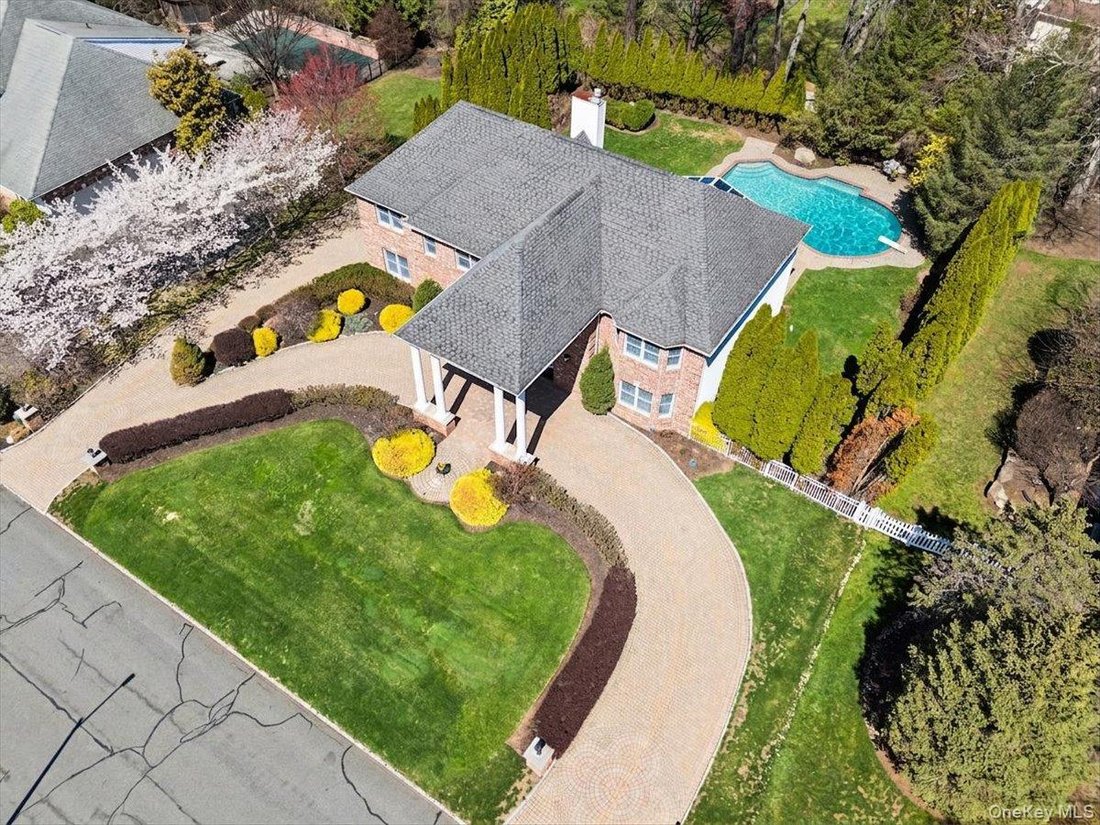 House in New City, New York, United States 1 - 17705425