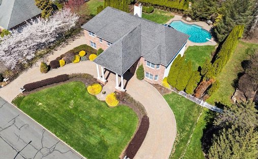 House in New City, New York, United States 1
