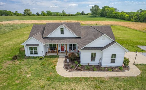 House in Prospect, Tennessee, United States 1