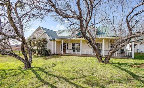 House in Weatherford, Texas, United States 1
