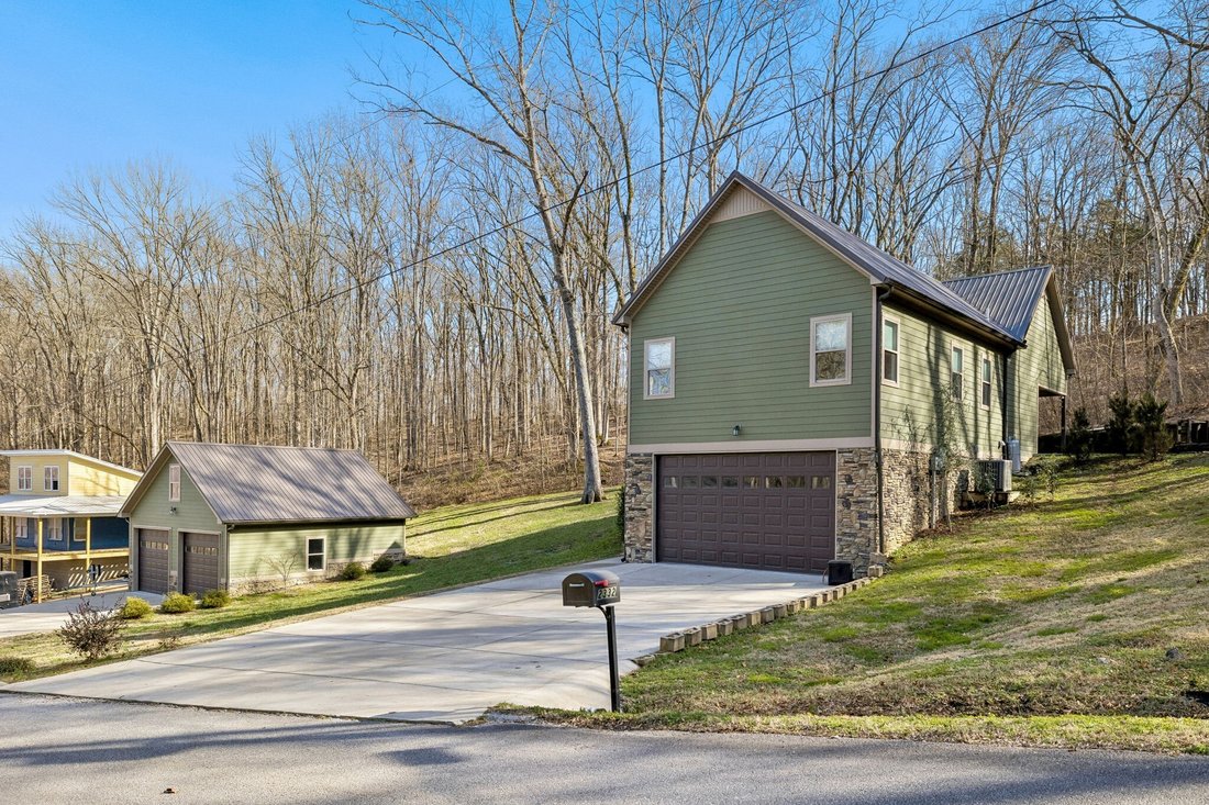 House in Smithville, Tennessee, United States 4 - 17704283