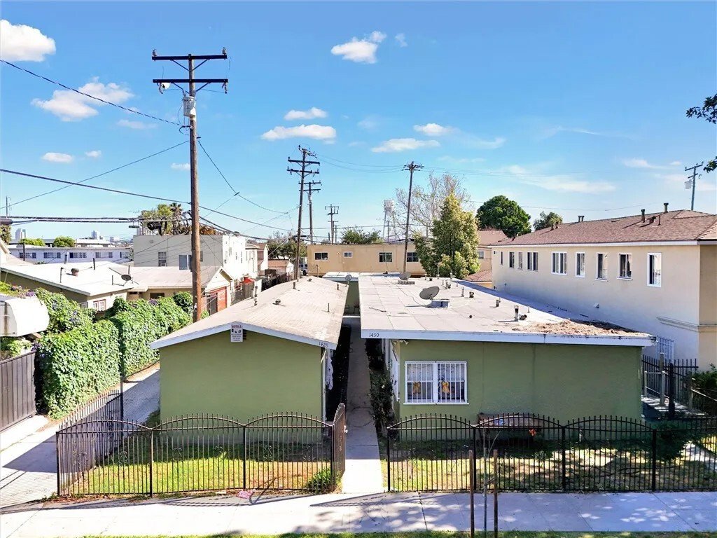 Carson, California, United States 1 - 17625308