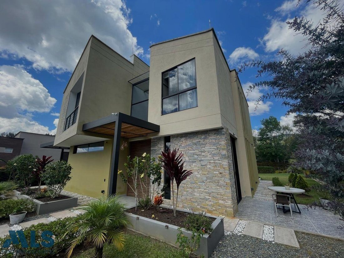Land in Guarne, Antioquia, Colombia 1 - 17710701