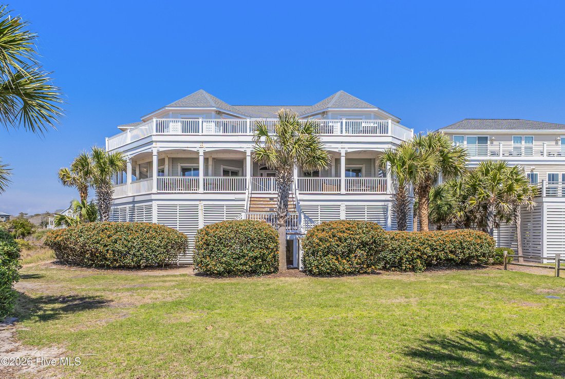 House in Oak Island, North Carolina, United States 1 - 17706685