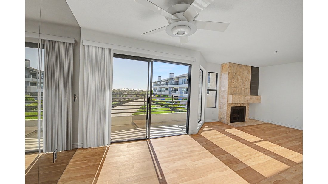 Condo in Newport Beach, California, United States 2 - 17704684