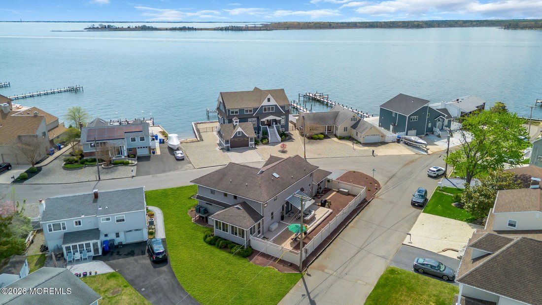 House in Toms River, New Jersey, United States 3 - 17708913