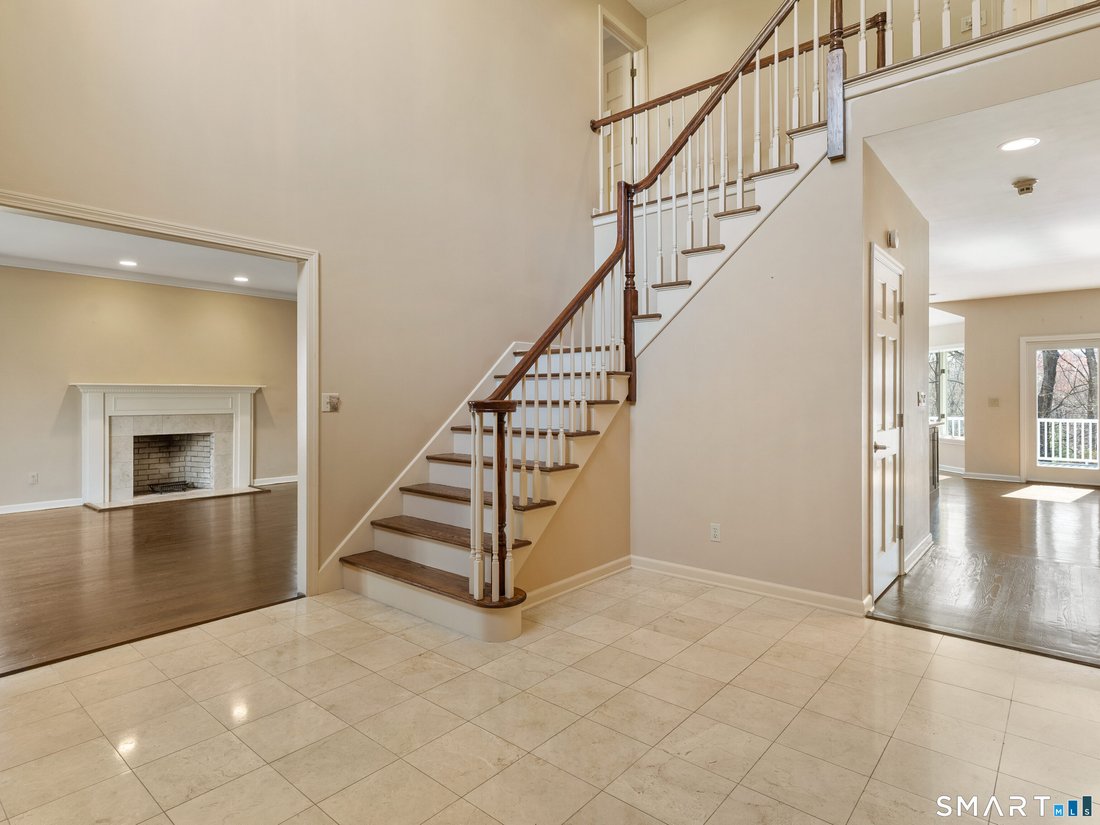 House in Cheshire, Connecticut, United States 3 - 17710056