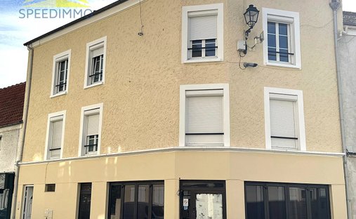 Leclerc-Verdun Nord Est, Brie-Comte-Robert, France 1