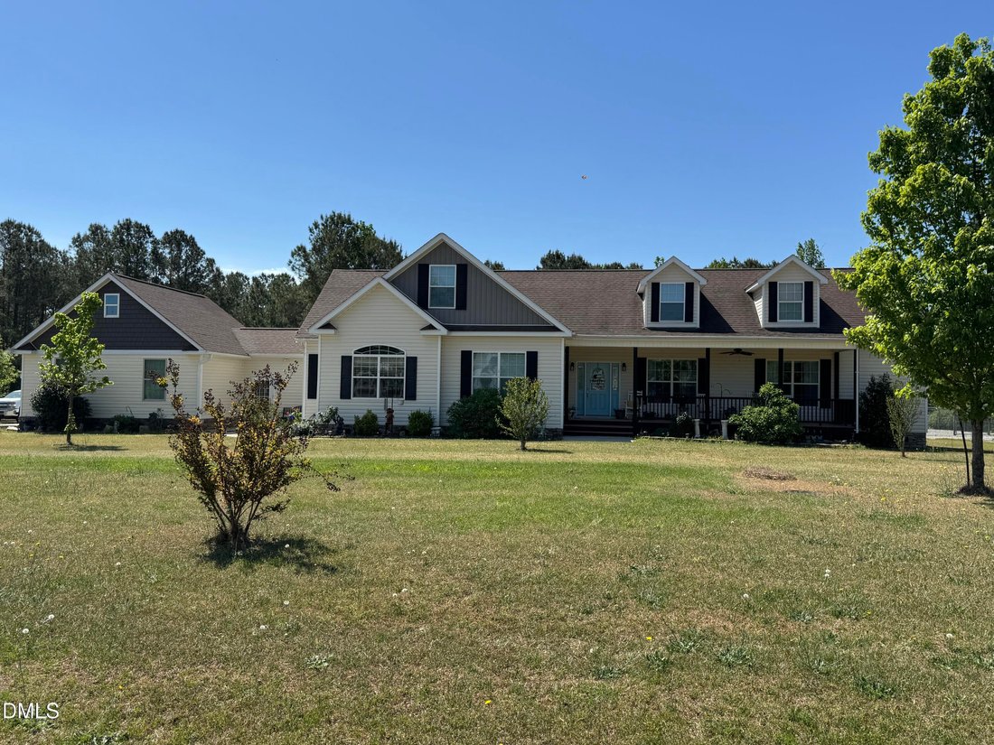 House in Dunn, North Carolina, United States 1 - 17706983