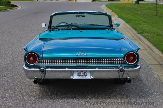 Ford Galaxie in Calverton, NY, United States 4 - 17714220