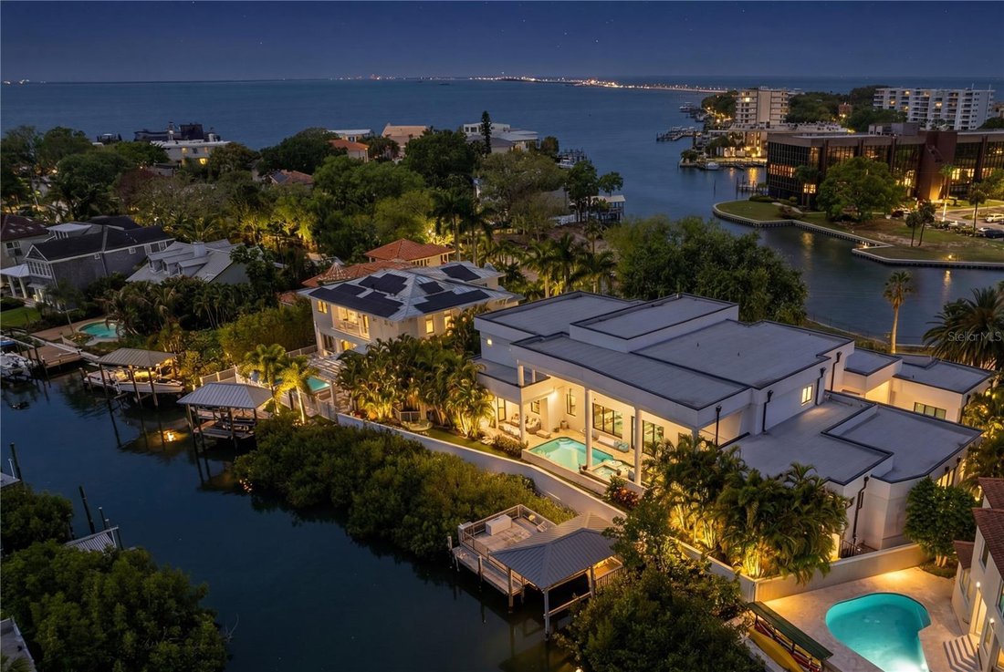 House in Tampa, Florida, United States 3 - 17707757