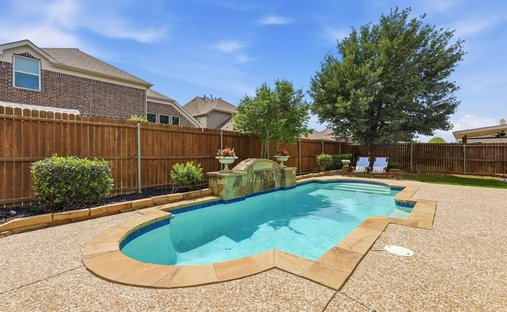 House in Little Elm, Texas, United States 1