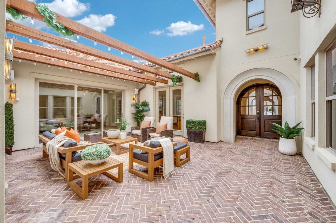 House in Frisco, Texas, United States 4 - 17715490