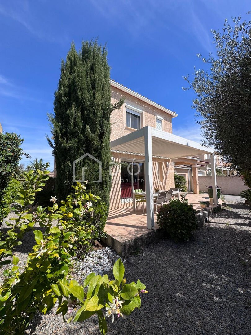 Villa in Peripherie, Aigues-Mortes, France 1 - 17708507