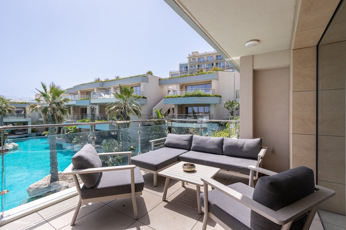 Apartment in Saint Julian's, Malta 3 - 17711400
