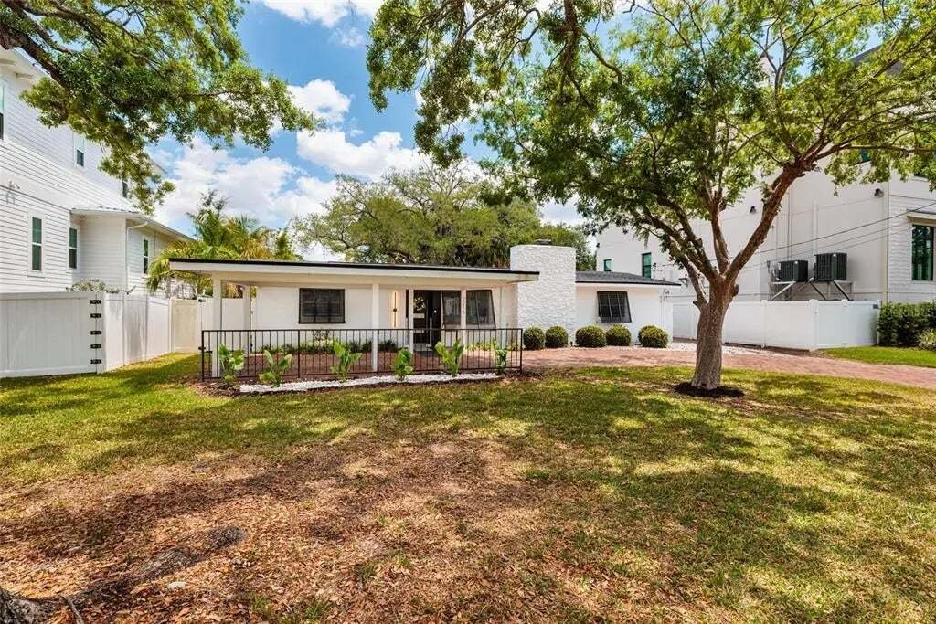 House in Tampa, Florida, United States 1 - 17715503
