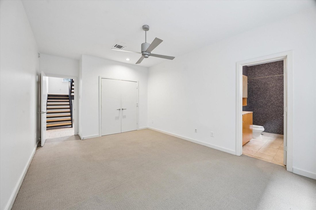 Townhouse in Houston, Texas, United States 4 - 17715989