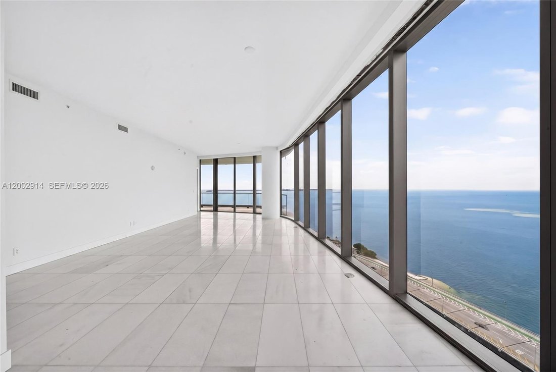 Condo in Miami, Florida, United States 5 - 17703608