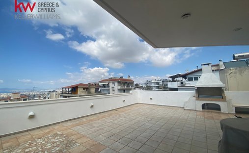 Casa in Ilioupoli, Attica, Grecia 1