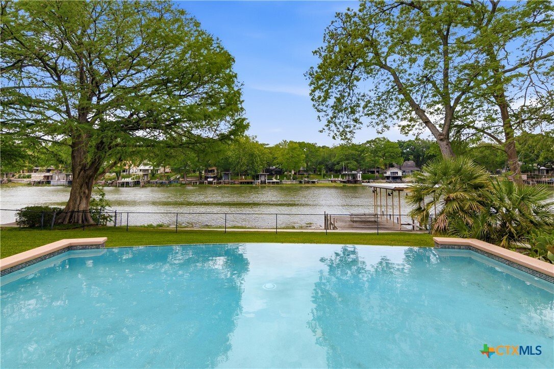 House in McQueeney, Texas, United States 2 - 17703687