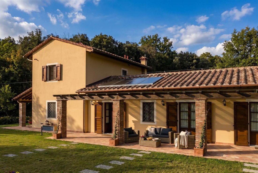 Villa in Sant'Anna - San Donato Area, Lucca, Tuscany 5 - 17707910