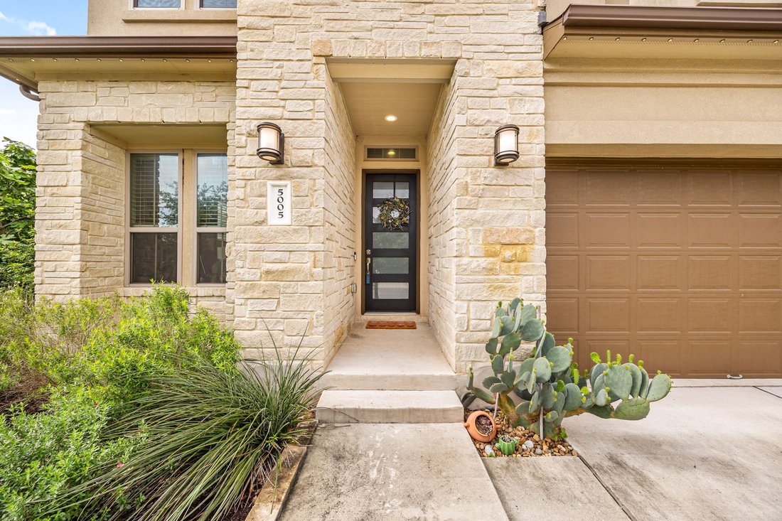House in Austin, Texas, United States 2 - 17717136