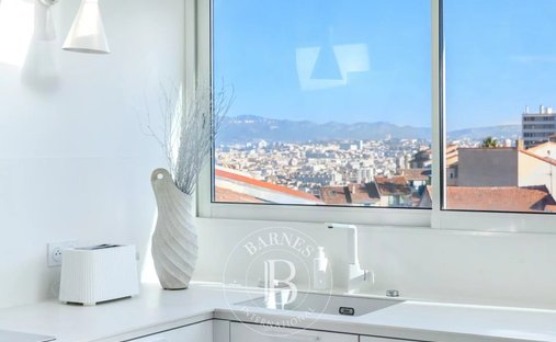 Apartment in Vauban, 6e Arrondissement, Marseille 1