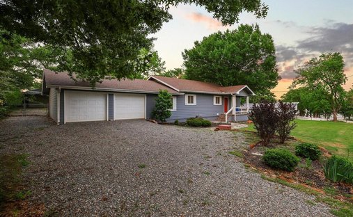 House in Pottsboro, Texas, United States 1