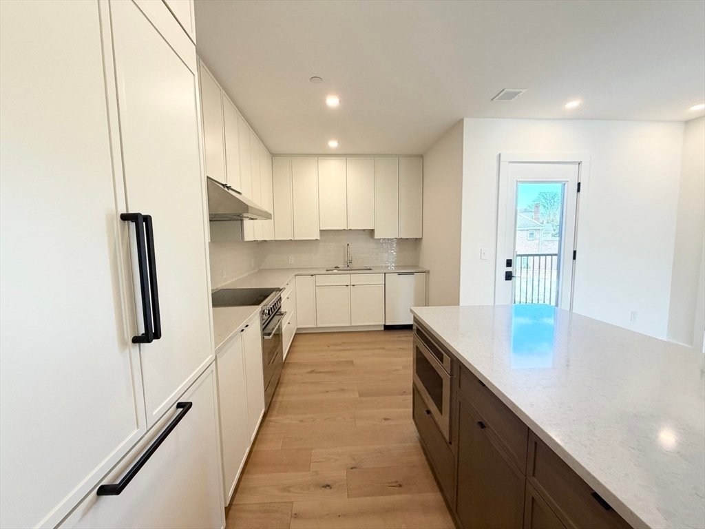 House in Newton, Massachusetts, United States 3 - 17710093