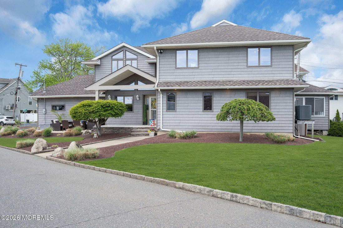 House in Toms River, New Jersey, United States 4 - 17708913