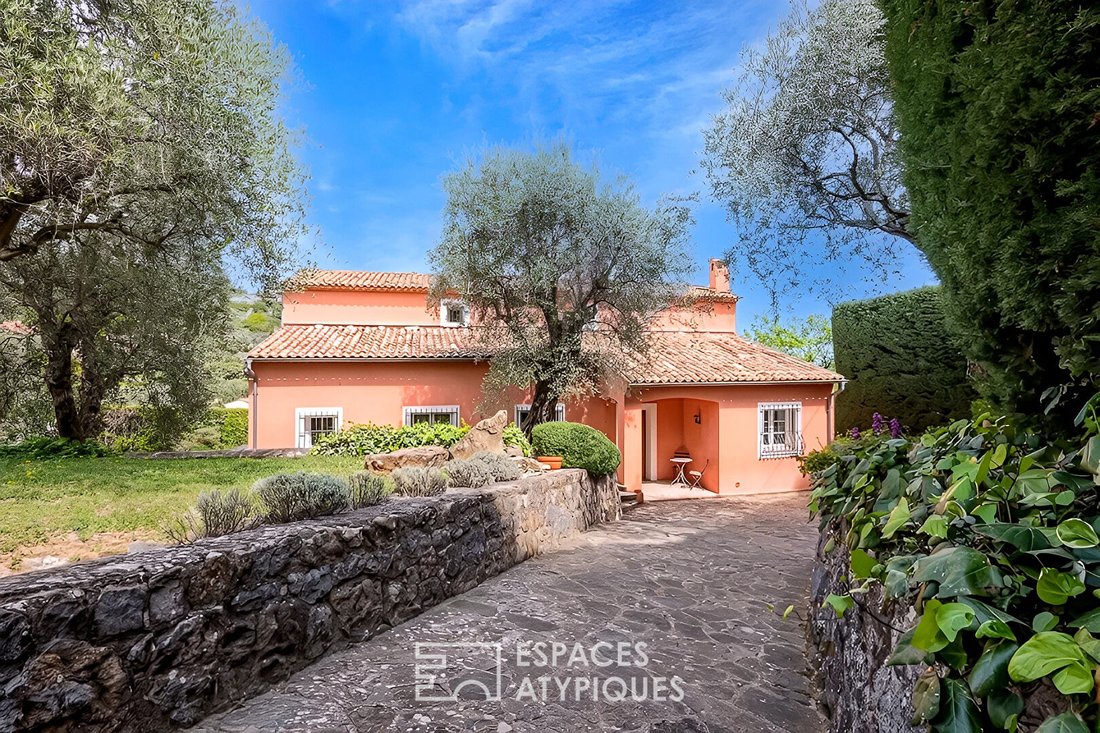 Villa in Opio, Provence-Alpes-Côte d'Azur, France 1 - 17708545