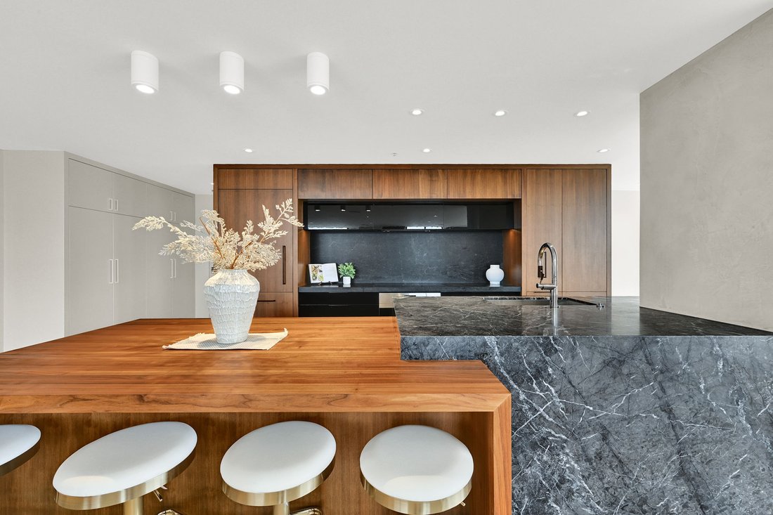 Condo in Salt Lake City, Utah, United States 4 - 17705724