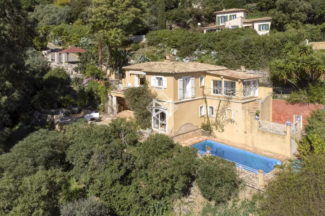 House in Sud, Cavalaire-sur-Mer, France 4 - 11371727
